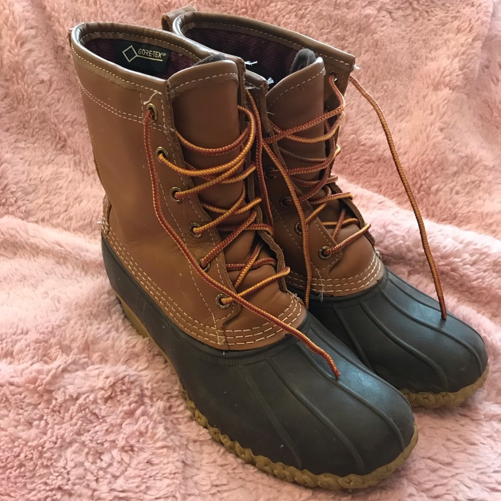Women’s L. L. Bean Boots 8” Gore-Tex/Thinsulate